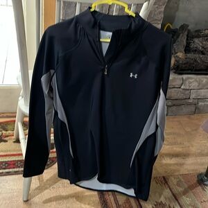 Under Armour Coldgear quarter zip women xl 
Great Condition